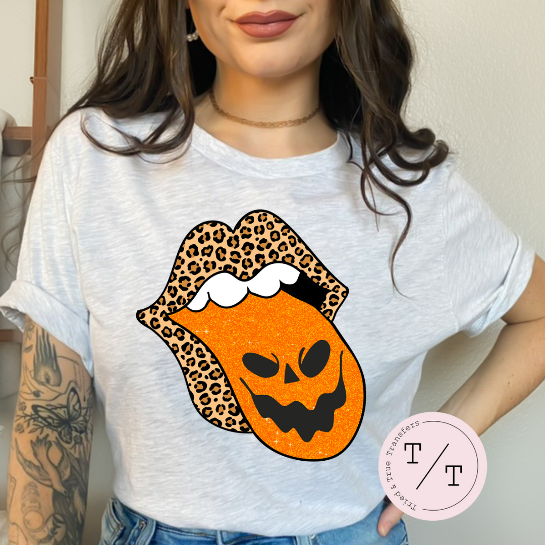 Leopard Pumpkin Kiss